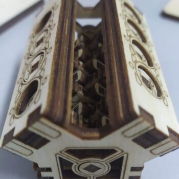 Intra απο ξύλο plywood 3mm-4mm πάχος - Ξύλινος κινητήρας V8 Δίασταση 30x30 cm Intraeaxys-pok3y6k7 - Image 3