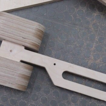 Intra απο ξύλο plywood 3mm-4mm πάχος - Thor Hammer 18mm κόντρα πλακέ Δίασταση 30x30 cm Intraeaxys-r7vmjwk7 - Image 3