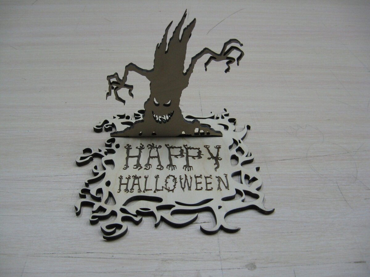 Intra απο ξύλο plywood 3mm-4mm πάχος - Happy Halloween Stand Δίασταση 30x30 cm Intraeaxys-d1lvyyyo