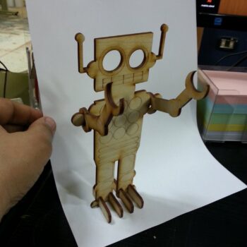 Intra απο ξύλο plywood 3mm-4mm πάχος - Ξύλινο ρομπότ Δίασταση 30x30 cm Intraeaxys-075yrvko - Image 4