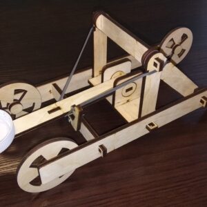 Intra απο ξύλο plywood 3mm-4mm πάχος - Ξύλινο παιχνίδι καταπέλτης Δίασταση 30x30 cm Intraeaxys-eo208g67