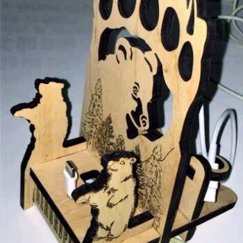 Intra απο ξύλο plywood 3mm-4mm πάχος - Bear Phone Stand Δίασταση 30x30 cm Intraeaxys-eo4qdxg7 - Image 1