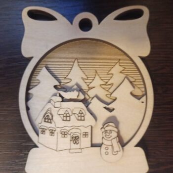 Intra απο ξύλο plywood 3mm-4mm πάχος - Χριστουγεννιάτικη διακόσμηση Ξύλινο στολίδι ματίσματος Δίασταση 10x10 cm Intraeaxys-eo4qwny7 - Image 1