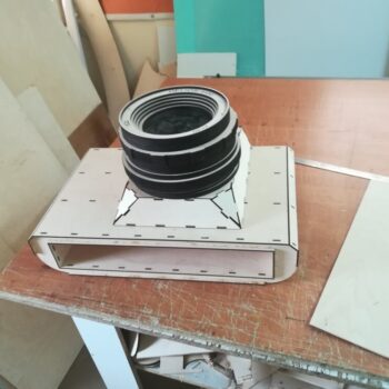 Intra απο ξύλο plywood 3mm-4mm πάχος - Ξύλινη κάμερα παιχνιδιών Δίασταση 30x30 cm Intraeaxys-joedl0n1 - Image 5