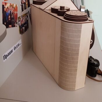 Intra απο ξύλο plywood 3mm-4mm πάχος - Ξύλινη κάμερα παιχνιδιών Δίασταση 30x30 cm Intraeaxys-joedl0n1 - Image 7