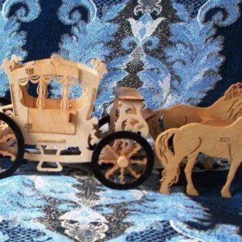 Intra απο ξύλο plywood 3mm-4mm πάχος - Royal Horse Carriage Horse Cart Δίασταση 30x30 cm Intraeaxys-pok3r8d7 - Image 1