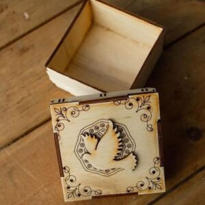 Intra απο ξύλο plywood 3mm-4mm πάχος - Ξύλινο κουτί με ντεκόρ περιστεριών Δίασταση 30x30 cm Intraeaxys-eo0qzr01