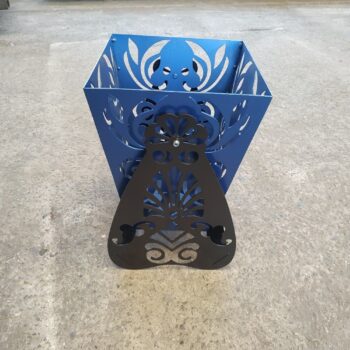 Intra απο ξύλο plywood 3mm-4mm πάχος - Σχέδια κοπής Plasma δοχείου απορριμμάτων καλάθι σκουπιδιών Δίασταση 30x30 cm Intraeaxys-m1d6nr37 - Image 1