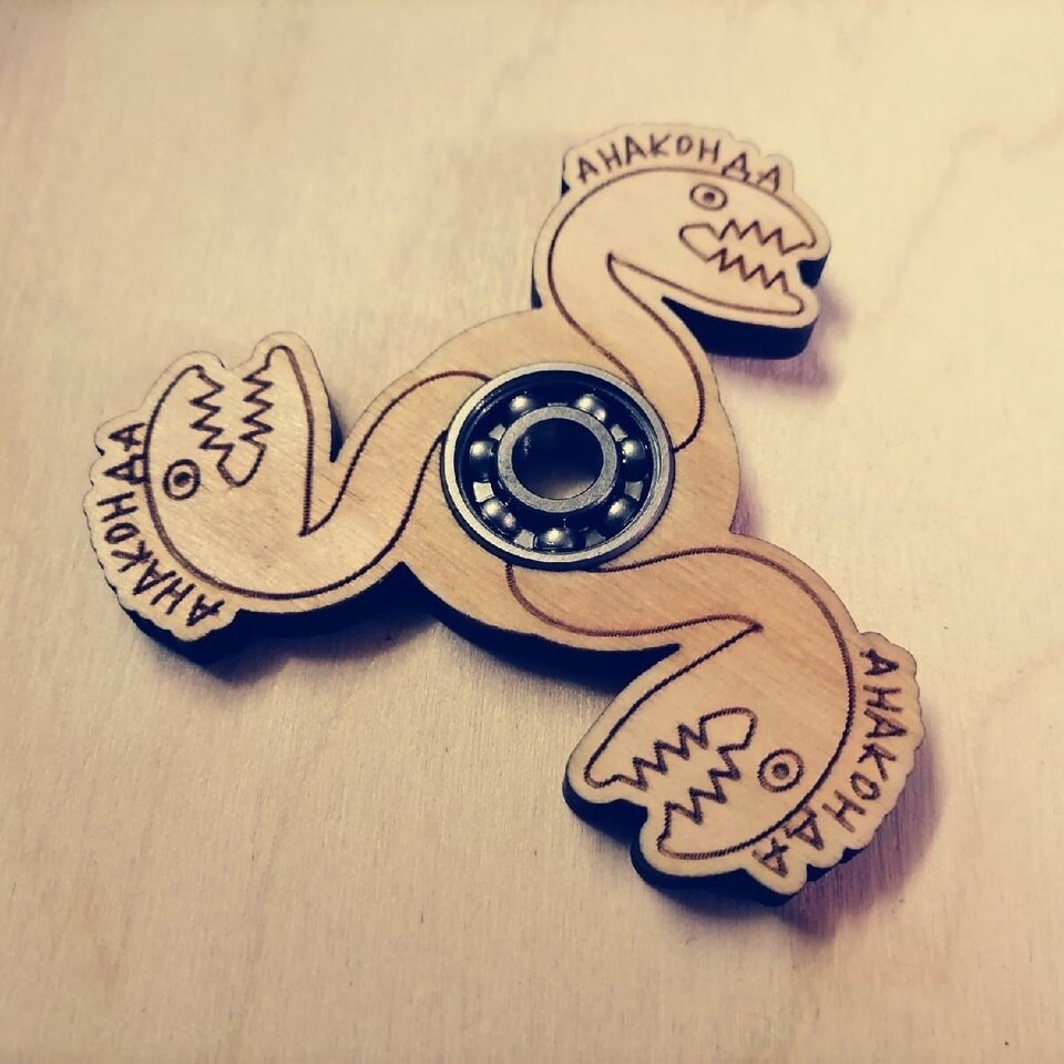 Intra απο ξύλο plywood 3mm-4mm πάχος - Fidget Spinner Δίασταση 30x30 cm Intraeaxys-zo9yxmw7