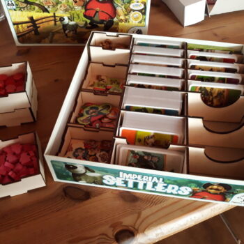 Intra απο ξύλο plywood 3mm-4mm πάχος - Κουτί αποθήκευσης Imperial Settlers Δίασταση 20x20 cm Intraeaxys-d1lvpmpo - Image 1