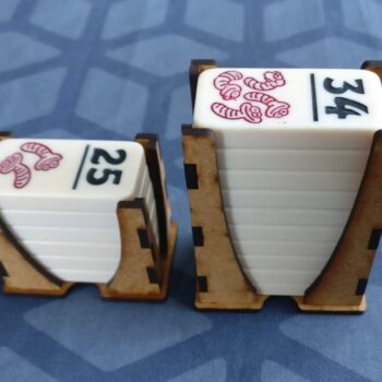 Intra απο ξύλο plywood 3mm-4mm πάχος - Στήριγμα στοίβας πλακιδίων Heckmeck Pickomino Δίασταση 30x30 cm Intraeaxys-075y2d3o - Image 1