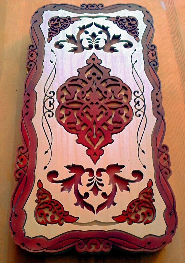 Intra απο ξύλο plywood 3mm-4mm πάχος - Τάβλι Δίασταση 30x30 cm Intraeaxys-joed6wd1