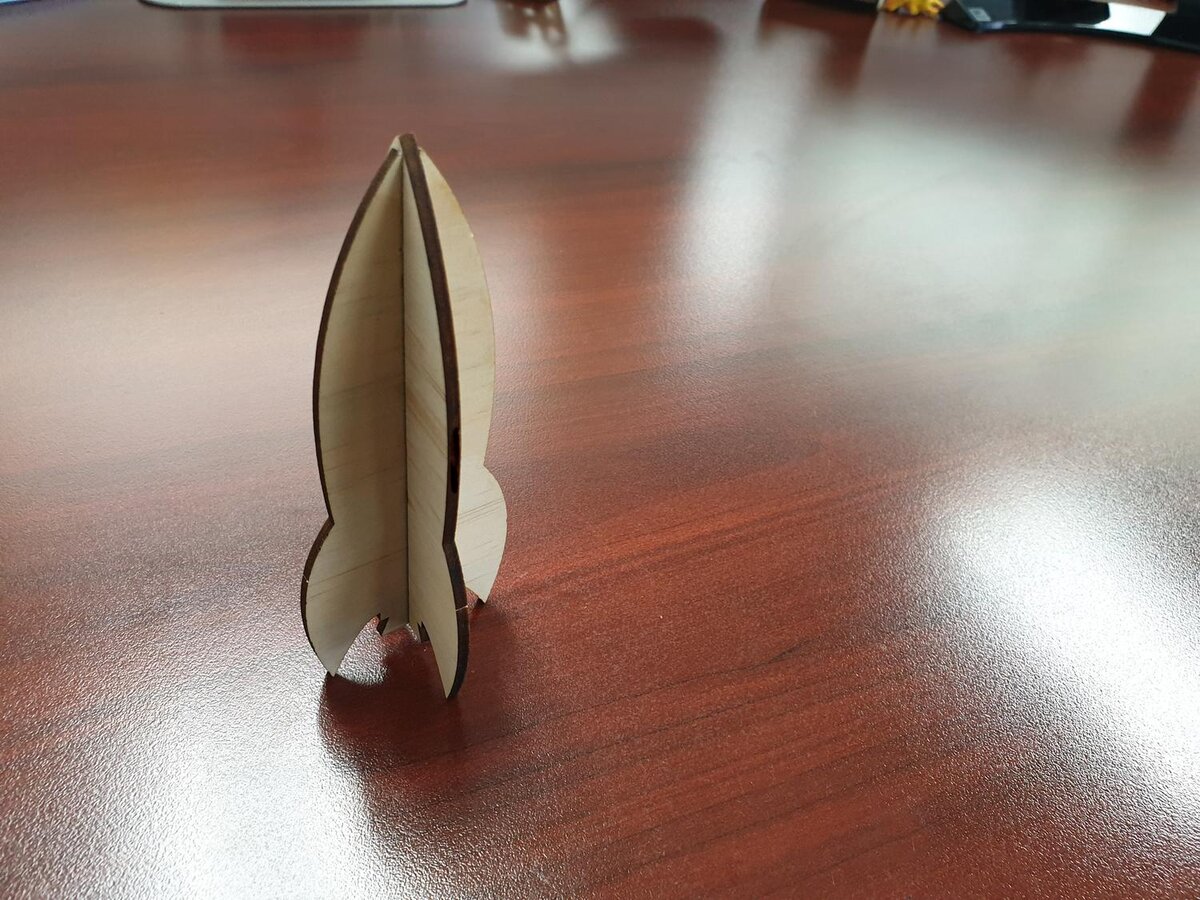 Intra απο ξύλο plywood 3mm-4mm πάχος - Πρότυπο ξύλινο πυραύλων 3 χιλιοστών Δίασταση 30x30 cm Intraeaxys-r1z28kw1