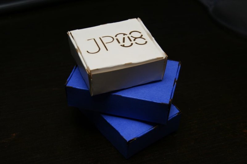 Intra απο ξύλο plywood 3mm-4mm πάχος - Functional Papercraft: A Folded Box Δίασταση 30x30 cm Intraeaxys-67wzl327