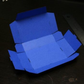 Intra απο ξύλο plywood 3mm-4mm πάχος - Functional Papercraft: A Folded Box Δίασταση 30x30 cm Intraeaxys-67wzl327 - Image 6