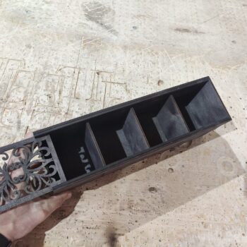 Intra απο ξύλο plywood 3mm-4mm πάχος - Ξύλινο κουτί τεσσάρων διαμερισμάτων με συρόμενο καπάκι Δίασταση 30x30 cm Intraeaxys-6o3yz0q7 - Image 1