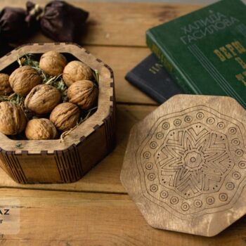 Intra απο ξύλο plywood 3mm-4mm πάχος - Κουτί δώρου από ξύλο ξηρών καρπών Δίασταση 30x30 cm Intraeaxys-eo0qmd91 - Image 1