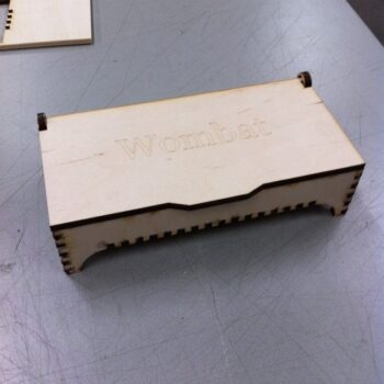 Intra απο ξύλο plywood 3mm-4mm πάχος - Ξύλινο κουτί χρημάτων με πρότυπο καπακιού Δίασταση 30x30 cm Intraeaxys-eoxldzqo - Image 1