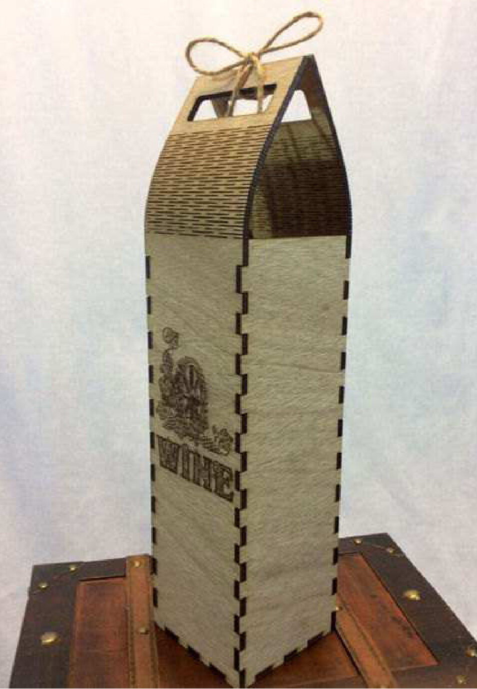 Intra απο ξύλο plywood 3mm-4mm πάχος - Κοντραπλακέ Wine Box 4mm Αρχείο PDF Δίασταση 30x30 cm Intraeaxys-eo4vg8oj