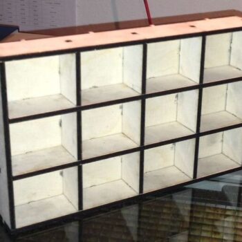 Intra απο ξύλο plywood 3mm-4mm πάχος - Κουτί σπόρων Δίασταση 30x30 cm Intraeaxys-p7y4z27q - Image 1