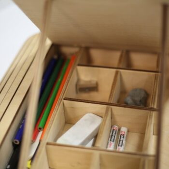 Intra απο ξύλο plywood 3mm-4mm πάχος - Κουτί αποθήκευσης για μαθητές Δίασταση 30x30 cm Intraeaxys-r1z2pdp1 - Image 3