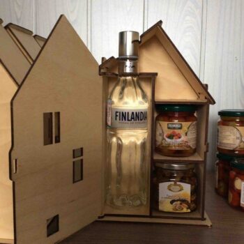 Intra απο ξύλο plywood 3mm-4mm πάχος - Κουτί δώρου Vodka Shaped House 4mm Κόντρα πλακέ Δίασταση 40x50 cm Intraeaxys-zo9y99r7 - Image 1