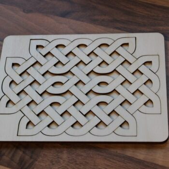 Intra απο ξύλο plywood 3mm-4mm πάχος - Παζλ με κέλτικους κόμπους Δίασταση 30x30 cm Intraeaxys-joed06n1 - Image 1