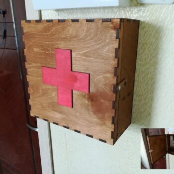 Intra απο ξύλο plywood 3mm-4mm πάχος - Πρότυπο κουτιού κιτ πρώτων βοηθειών Δίασταση 30x30 cm Intraeaxys-e1gkx98o - Image 1