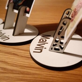 Intra απο ξύλο plywood 3mm-4mm πάχος - Κάτοχος επιτραπέζιας κάρτας Δίασταση 30x30 cm Intraeaxys-eo209837 - Image 4