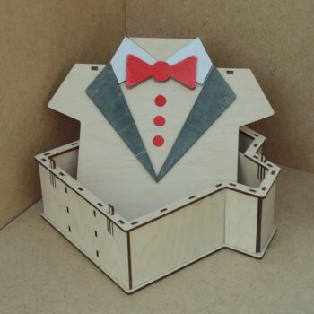 Intra απο ξύλο plywood 3mm-4mm πάχος - Κουτί δώρου σε σχήμα T πουκάμισου Δίασταση 30x30 cm Intraeaxys-pok35997 - Image 1