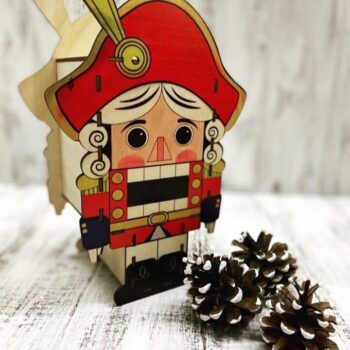 Intra απο ξύλο plywood 3mm-4mm πάχος - Ο Καρυοθραύστης Щелкунчик Δίασταση 30x30 cm Intraeaxys-r1z2rmp1 - Image 1