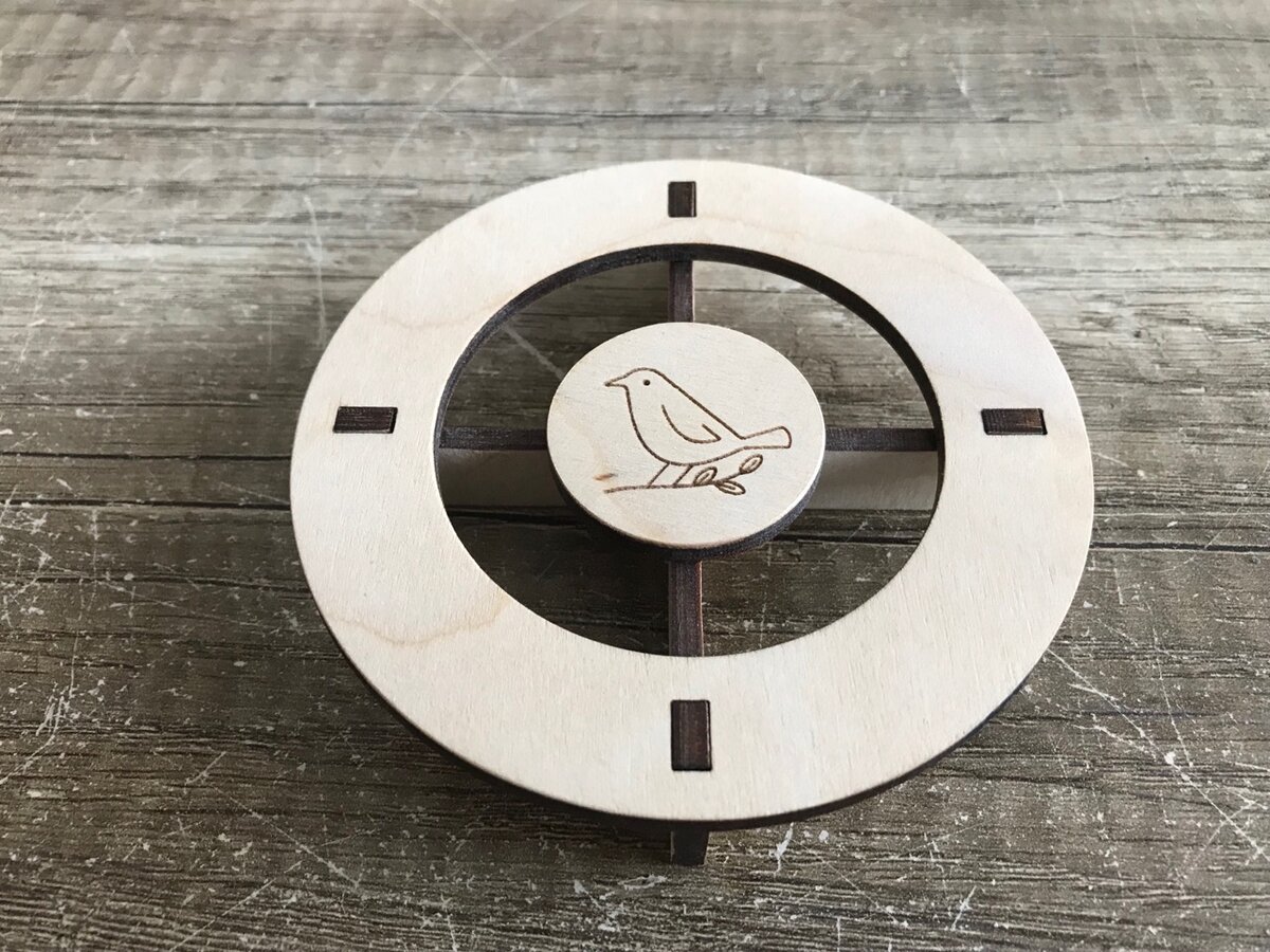 Intra απο ξύλο plywood 3mm-4mm πάχος - Διακοσμητικό πρότυπο βάσης Δίασταση 30x30 cm Intraeaxys-zo9yezy7