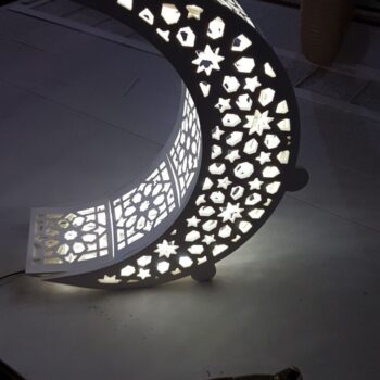 Intra απο ξύλο plywood 3mm-4mm πάχος - Νυχτερινό φωτιστικό μισοφέγγαρου Δίασταση 30x30 cm Intraeaxys-yon0zrx7 - Image 1