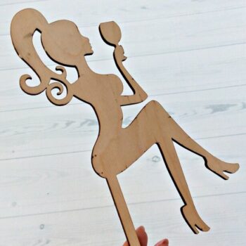 Intra απο ξύλο plywood 3mm-4mm πάχος - Cake Topper κορίτσι με ένα ποτήρι Δίασταση 30x30 cm Intraeaxys-51rrjj01 - Image 3
