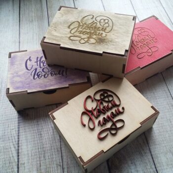 Intra απο ξύλο plywood 3mm-4mm πάχος - Πρωτοχρονιάτικο Δώρο Κουτί 100x70x40mm Κόντρα πλακέ 3mm Δίασταση 30x30 cm Intraeaxys-yon04pk7 - Image 1