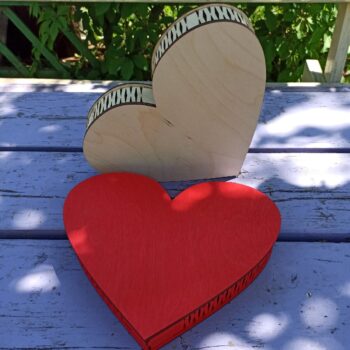 Intra απο ξύλο plywood 3mm-4mm πάχος - Love Box Κουτί σοκολάτας σε σχήμα καρδιάς Δίασταση 30x30 cm Intraeaxys-joed8v91 - Image 3