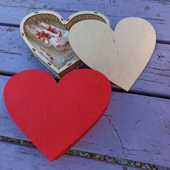 Intra απο ξύλο plywood 3mm-4mm πάχος - Love Box Κουτί σοκολάτας σε σχήμα καρδιάς Δίασταση 30x30 cm Intraeaxys-joed8v91 - Image 4