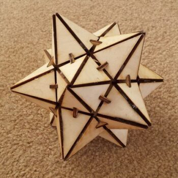 Intra απο ξύλο plywood 3mm-4mm πάχος - Πρότυπο Δωδεκάεδρου Δίασταση 30x30 cm Intraeaxys-lopqpzk7 - Image 1