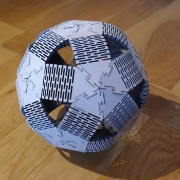 Intra απο ξύλο plywood 3mm-4mm πάχος - Μπάλα από κόντρα πλακέ Dodeca Δίασταση 30x30 cm Intraeaxys-075ykp3o - Image 1