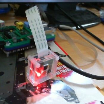 Intra απο ξύλο plywood 3mm-4mm πάχος - Θήκη κάμερας Raspberry Pi Δίασταση 30x30 cm Intraeaxys-075d8q8o - Image 1