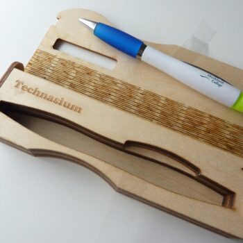 Intra απο ξύλο plywood 3mm-4mm πάχος - Ξύλινη θήκη στυλό Προσωποποιημένη συσκευασία δώρου Δίασταση 30x30 cm Intraeaxys-6o3yg4j7 - Image 3