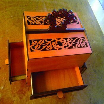 Intra απο ξύλο plywood 3mm-4mm πάχος - Αρχείο PDF Fancy Box με συρτάρια Δίασταση 30x30 cm Intraeaxys-078yp6mo - Image 1