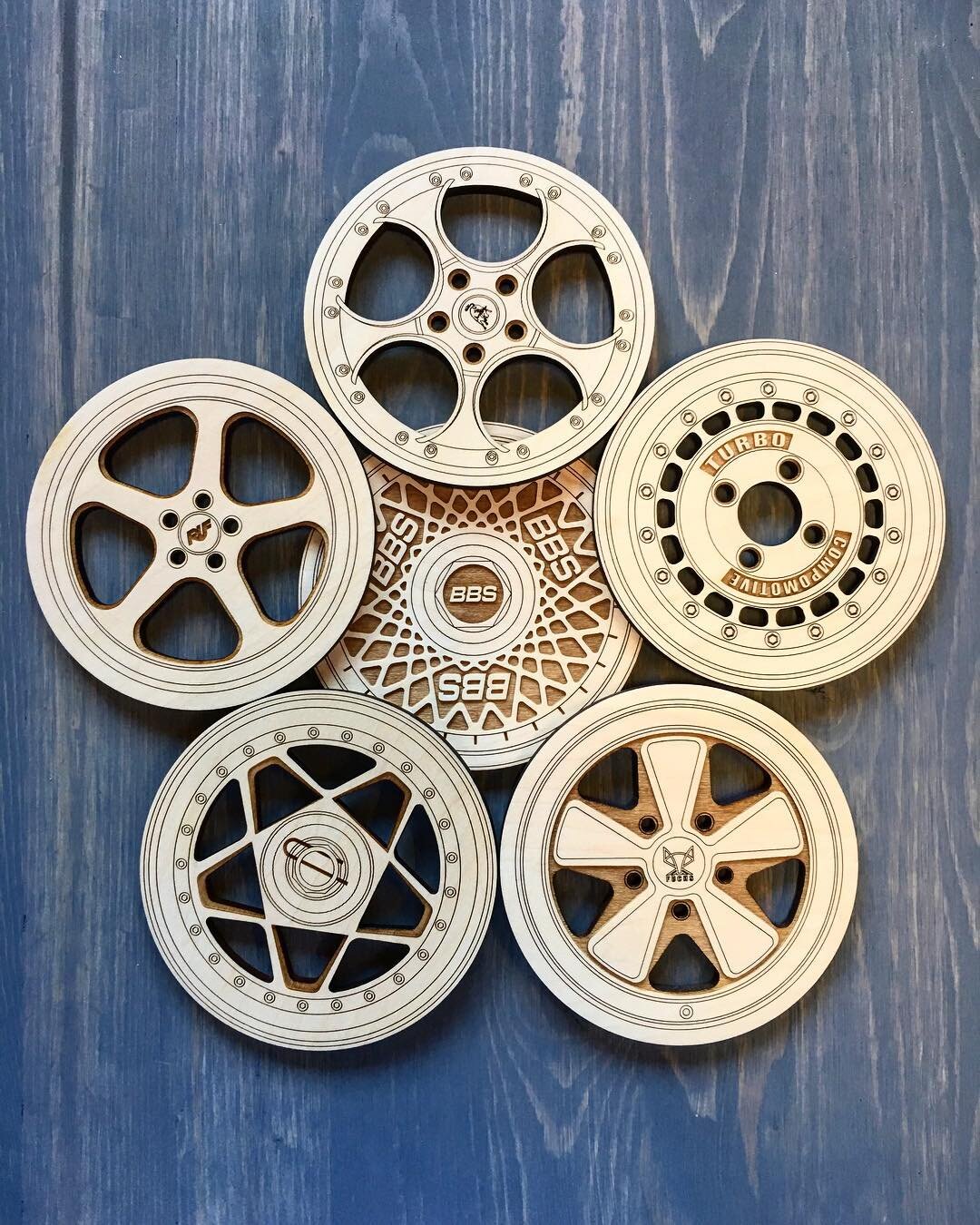 Intra απο ξύλο plywood 3mm-4mm πάχος - Σχέδια σουβέρ Δίασταση 30x30 cm Intraeaxys-eo4qnqd7