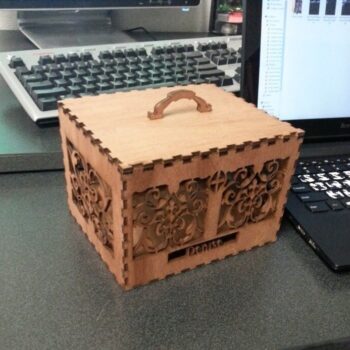 Intra απο ξύλο plywood 3mm-4mm πάχος - Διακοσμητικό πρότυπο ξύλινο κουτί Δίασταση 30x30 cm Intraeaxys-67wldjl1 - Image 1