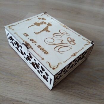 Intra απο ξύλο plywood 3mm-4mm πάχος - κιβώτιο γάμου με το πρότυπο κλειδαριάς Δίασταση 30x30 cm Intraeaxys-pok3xr97 - Image 1