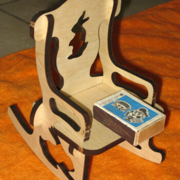 Intra απο ξύλο plywood 3mm-4mm πάχος - Καρέκλα κούκλας 6mm Δίασταση 30x30 cm Intraeaxys-eoxl2ljo - Image 1