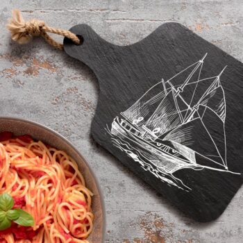 Intra απο ξύλο plywood 3mm-4mm πάχος - Δώρο σανίδας κοπής ιστιοπλοϊκού για ναύτη Δίασταση 30x30 cm Intraeaxys-e1gkqdxo - Image 1