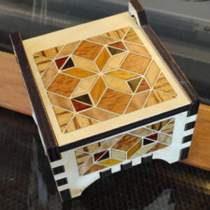 Intra απο ξύλο plywood 3mm-4mm πάχος - Πρότυπο μίνι κουτιού Δίασταση 30x30 cm Intraeaxys-voq24m5o