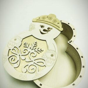 Intra απο ξύλο plywood 3mm-4mm πάχος - Χριστουγεννιάτικο κουτί δώρου χιονάνθρωπος Δίασταση 30x30 cm Intraeaxys-67wlpx21