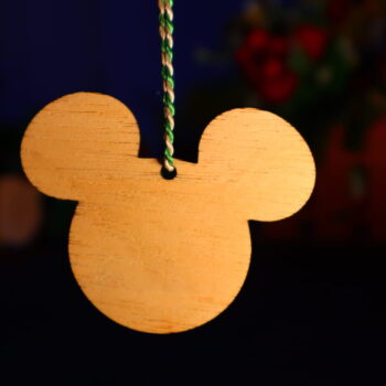 Intra απο ξύλο plywood 3mm-4mm πάχος - Χριστουγεννιάτικο στολίδι Μίκυ Μάους ξύλινο κενό Δίασταση 10x10 cm Intraeaxys-078yzrqo - Image 2